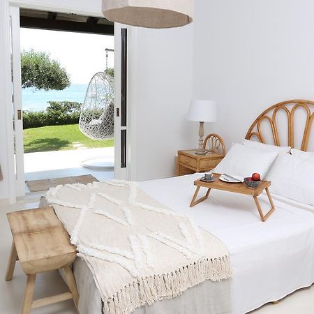 Seafront Calista Beach House With Garden Glyfada (Corfu) Exterior foto