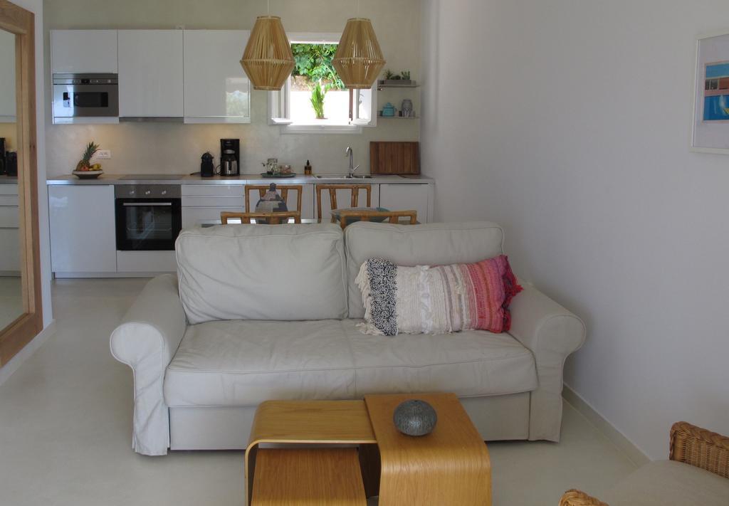 Seafront Calista Beach House With Garden Glyfada (Corfu) Exterior foto